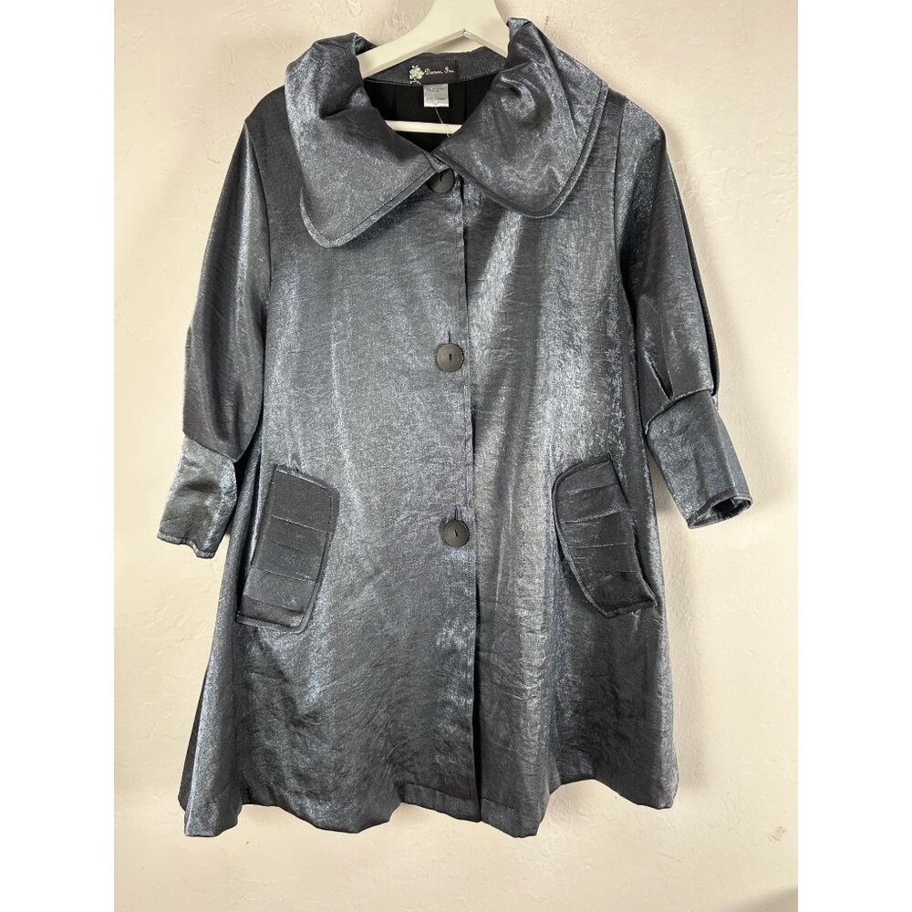 Damee Inc Metallic Gray Collared Swing Jacket Medium Button Front Pockets NWOT
